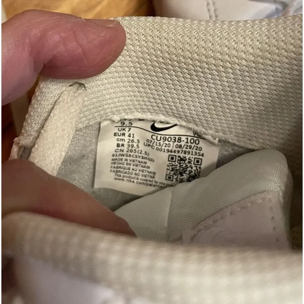 Nike Court Royale‎ 2 Triple White Size 9.5